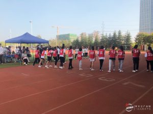 AI智慧体育操场建设,南湖二中校园运动会展现科技... AI智慧体育操场建设,南湖二中校园运动会展现科技...